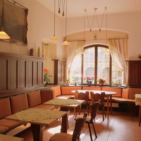 Hotel Goldenes Lamm 3*