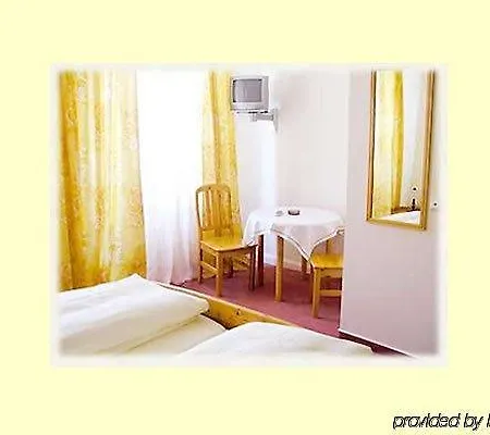 Goldenes Lamm Hotel 3*